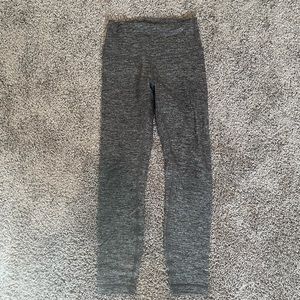 Lululemon wunder under heathered grey